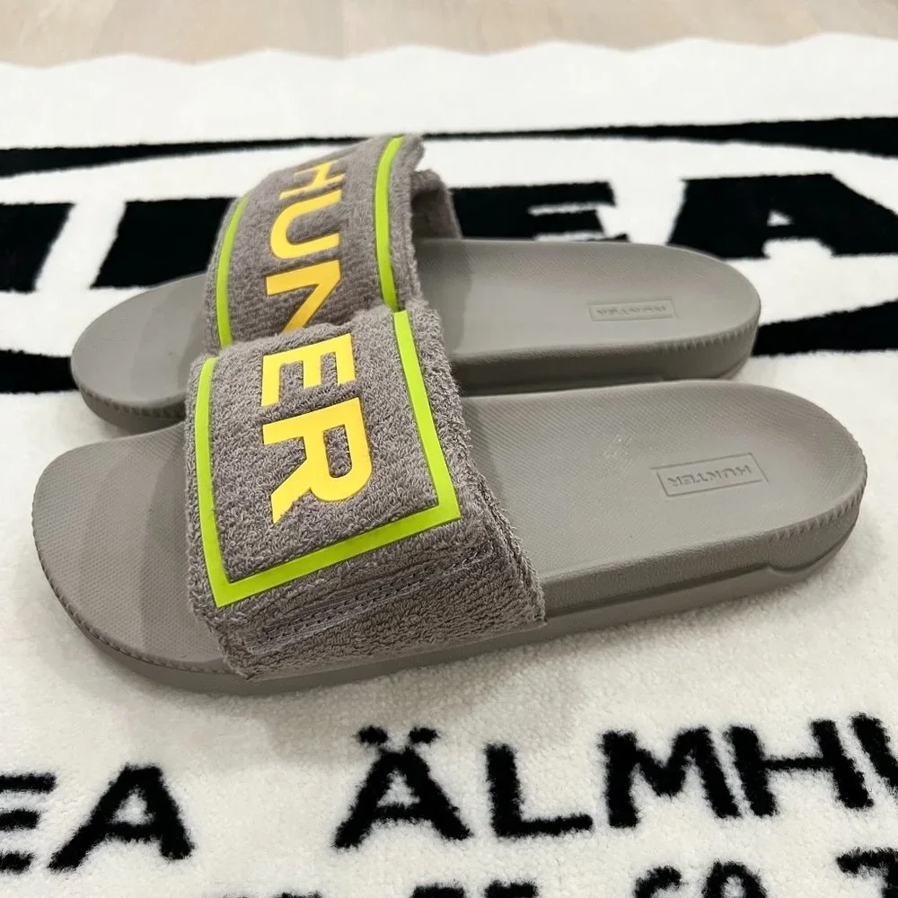 Hunter Terry Towelling Adjustable Strap Pool Slide Sandal - Picture 3 of 8